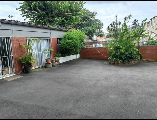 4 BEDROOM HOUSE SOLD IN GLENWOOD